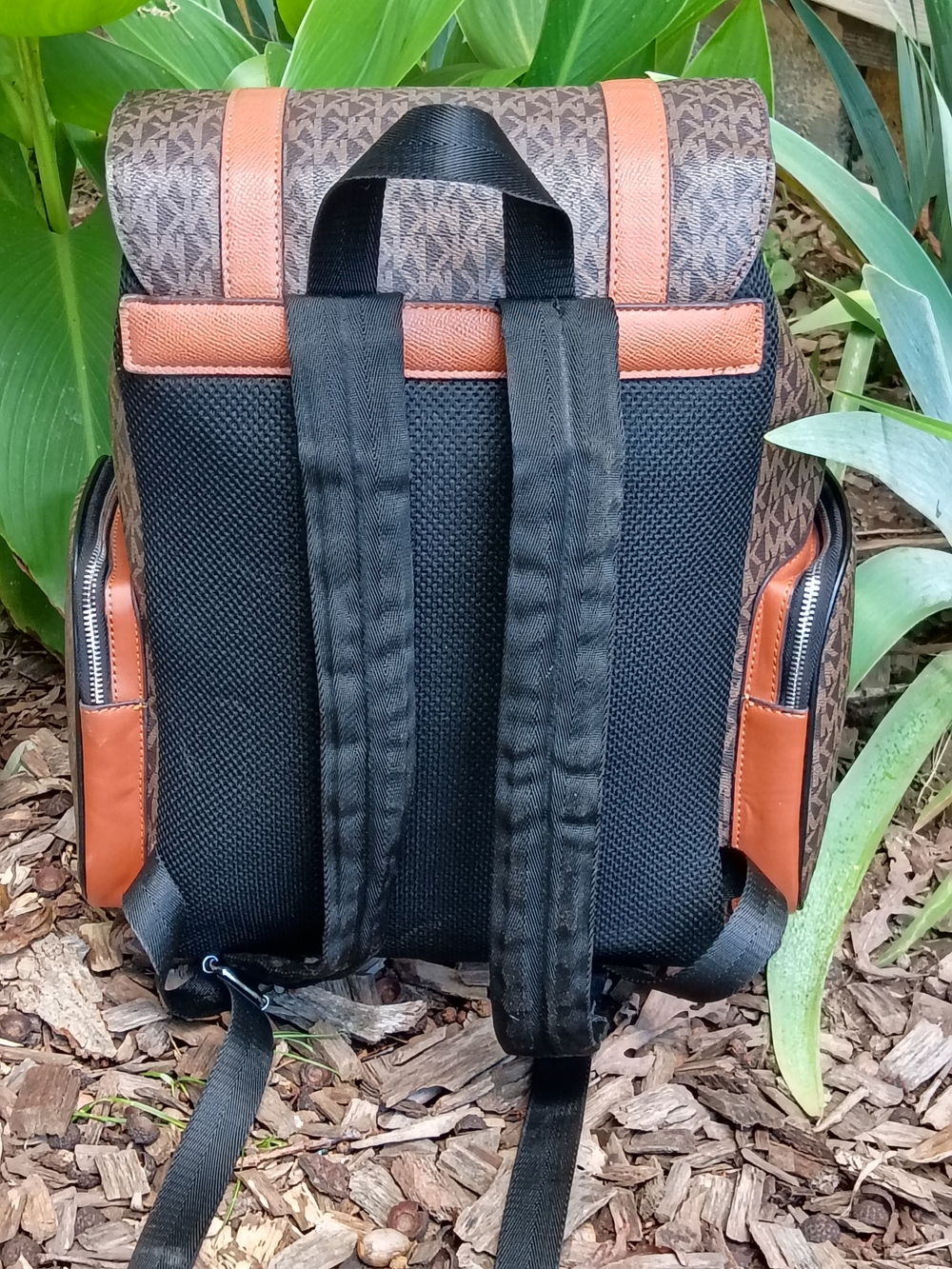 Michael Kors Jet Set Men's Brown Logo Backpack - Picture 2 of 9